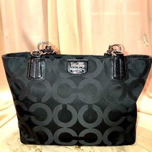 Coach Madison Op Art Black
